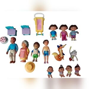 Vintage 13X Dora, Family & Friends Figures